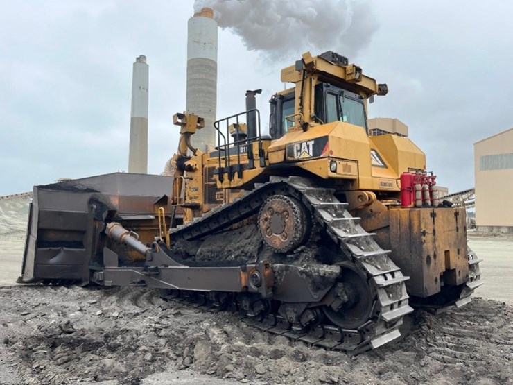 2017-caterpillar-d11t-image-6