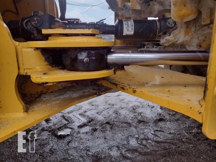 caterpillar-926m-image-32