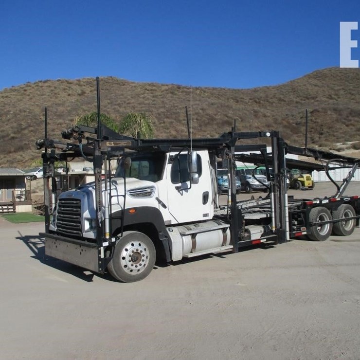 2016 FREIGHTLINER 114SD