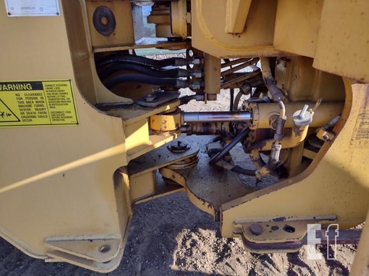caterpillar-924f-image-22