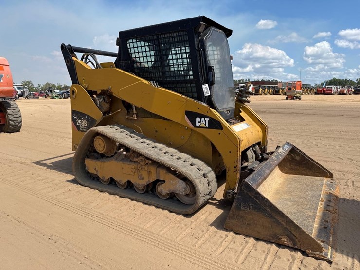 2012-caterpillar-259b3-image-4