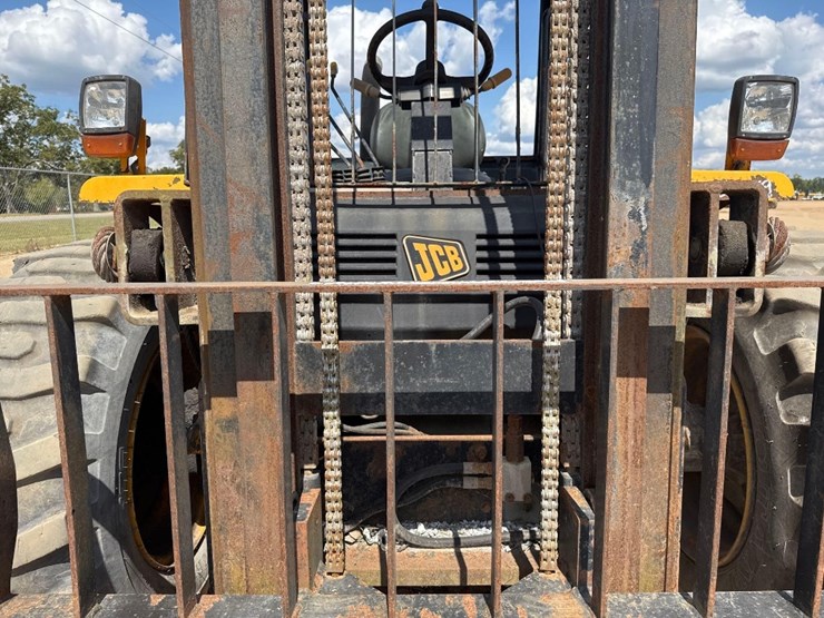 2012-jcb-930-image-15