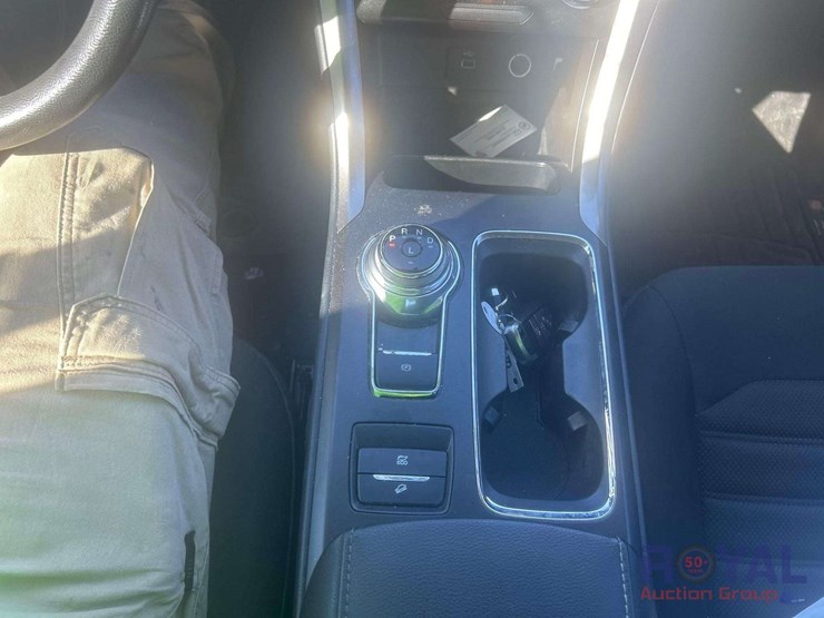 2018-ford-fusion-hybird-image-12