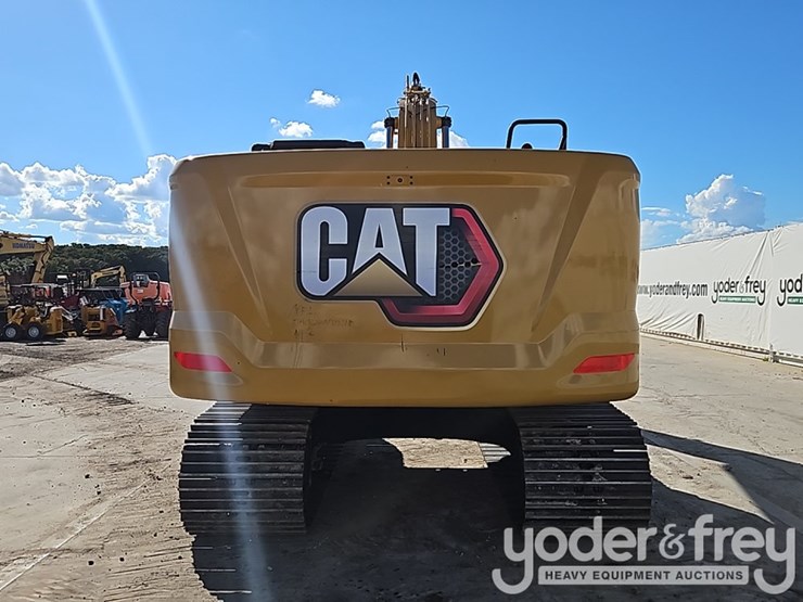 2021-caterpillar-320gc-image-27