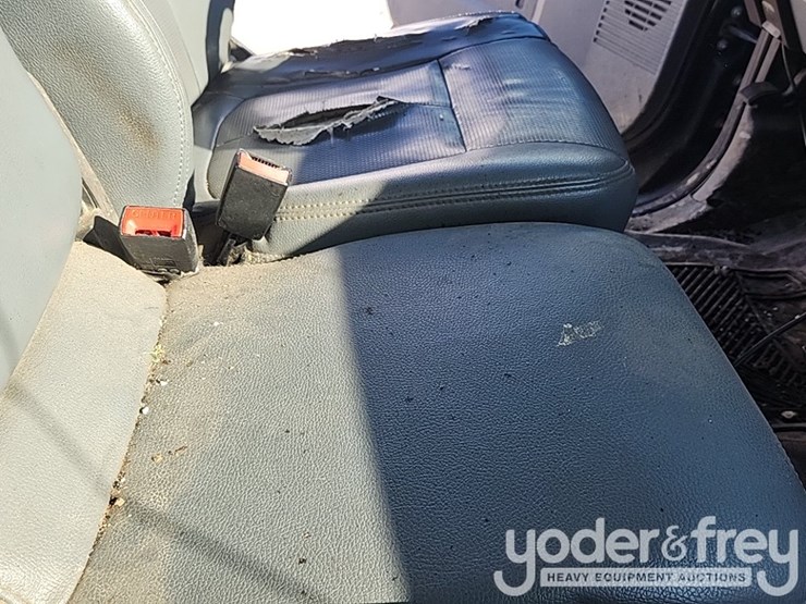 2013-ford-f250-image-21