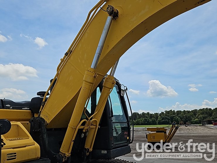 2018-kobelco-sk260-lc-10-image-14