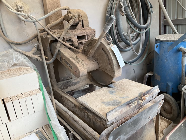 #120-•-rental-tough-brick-and-tile-saw-image-1