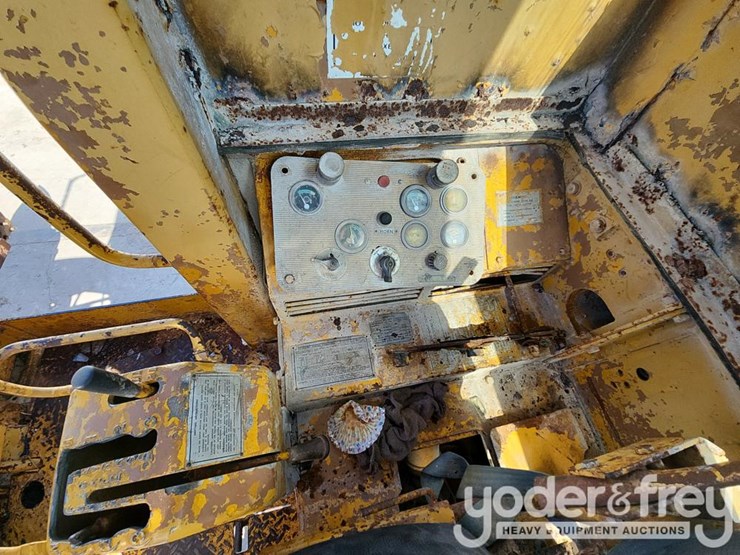 caterpillar-16g-image-53