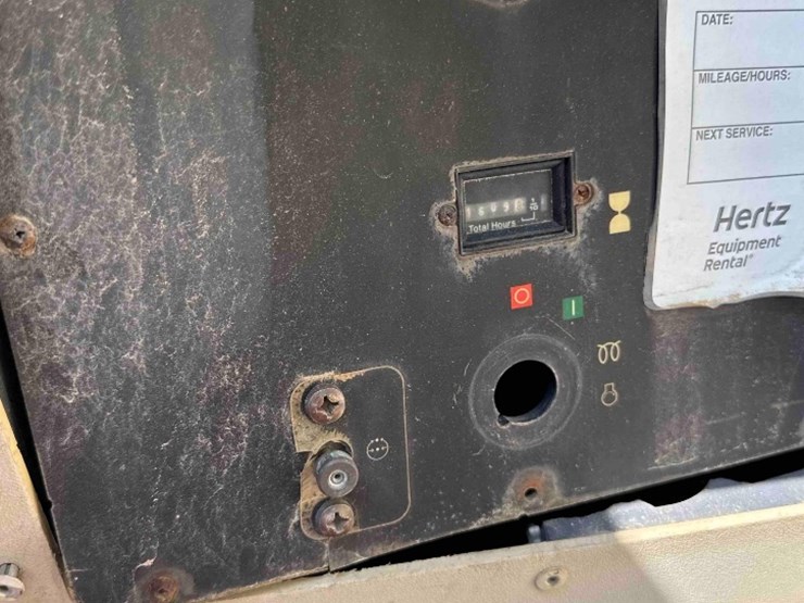 doosan-p185-utility-air-compressor-skidded-image-7