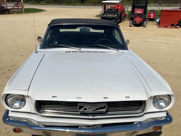 #7017-•-1966-ford-mustang-convertible-(downing,-wi)-(has-wi-title)-image-37