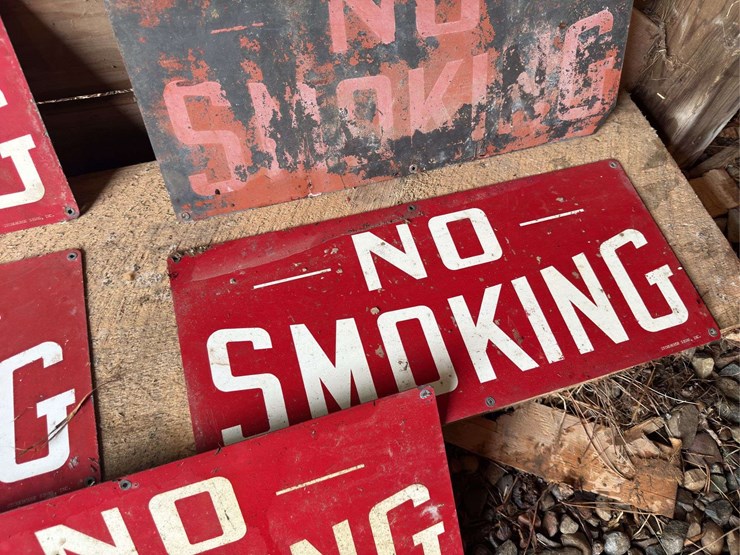 (5)-no-smoking-signs-image-5