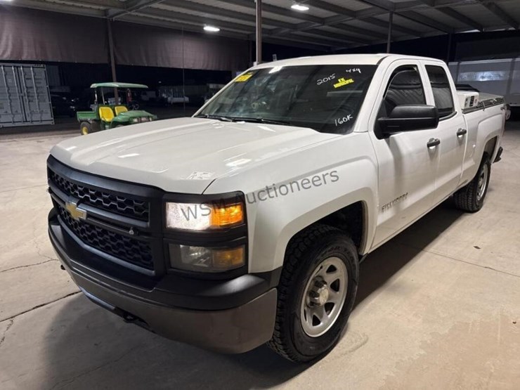 2015-chevrolet-silverado-1500-image-4