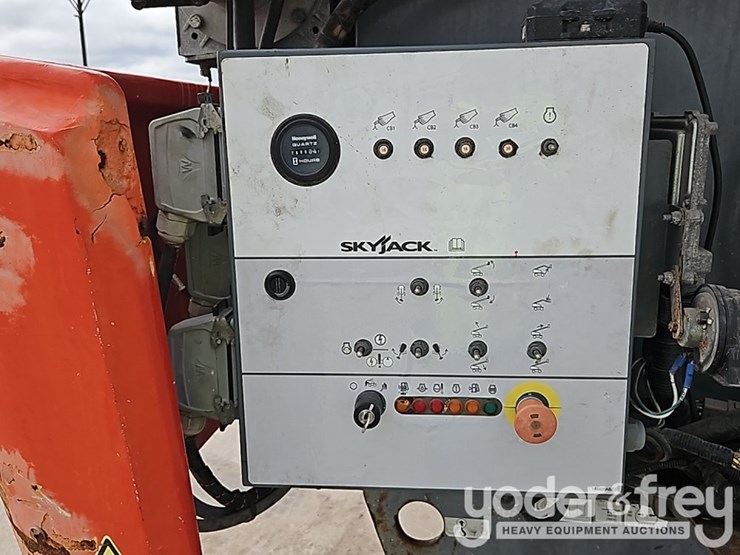 2016-skyjack-sj40t-image-22