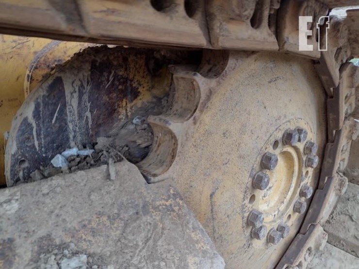 2006-deere-650j-lgp-image-21