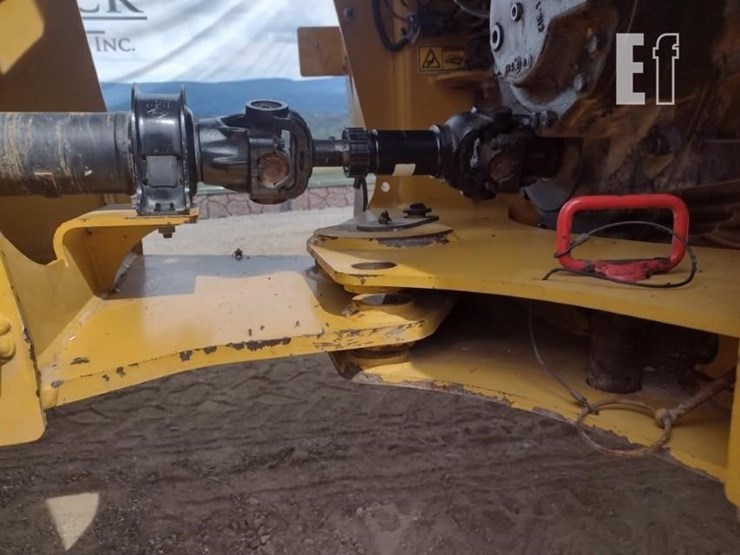 2018-caterpillar-910m-image-26