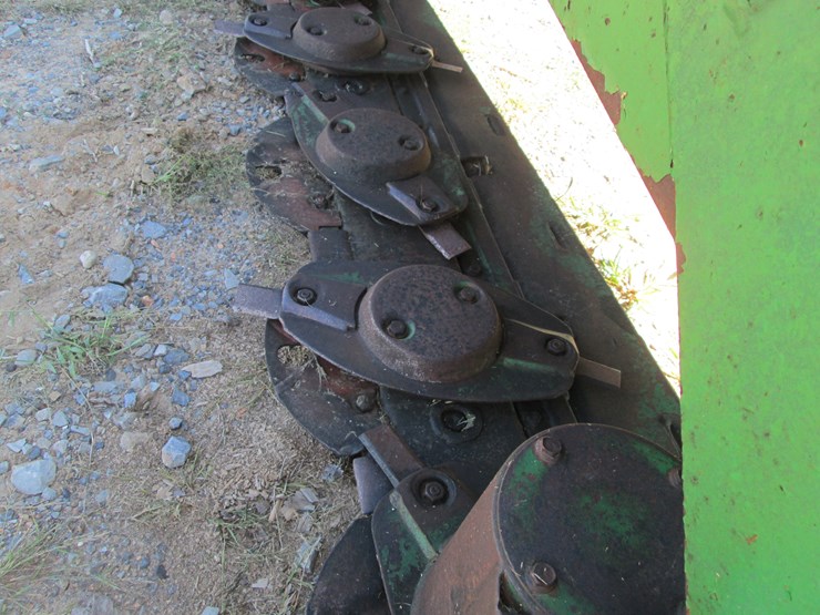 2010-john-deere-285-image-11