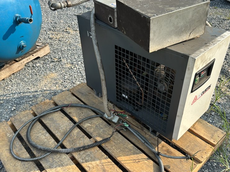 #125-•-quincy-stationary-air-compressor-image-25