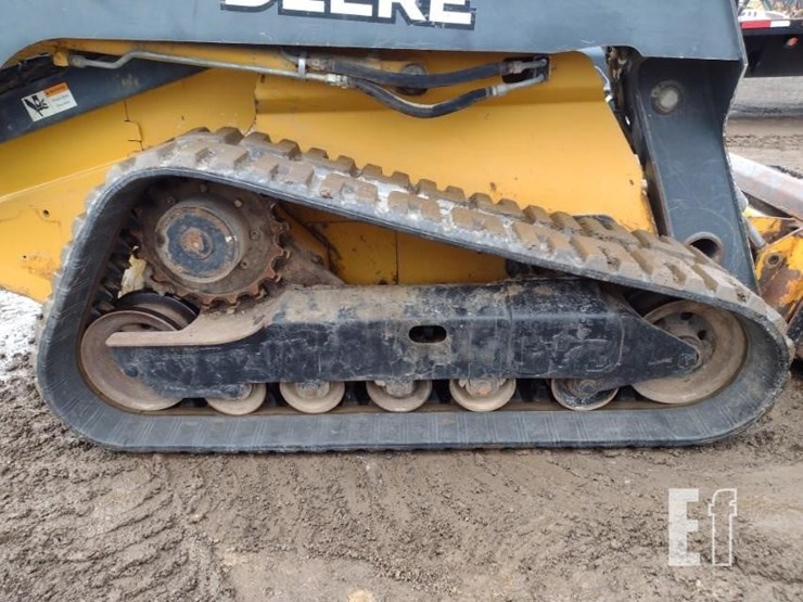 deere-329d-image-27