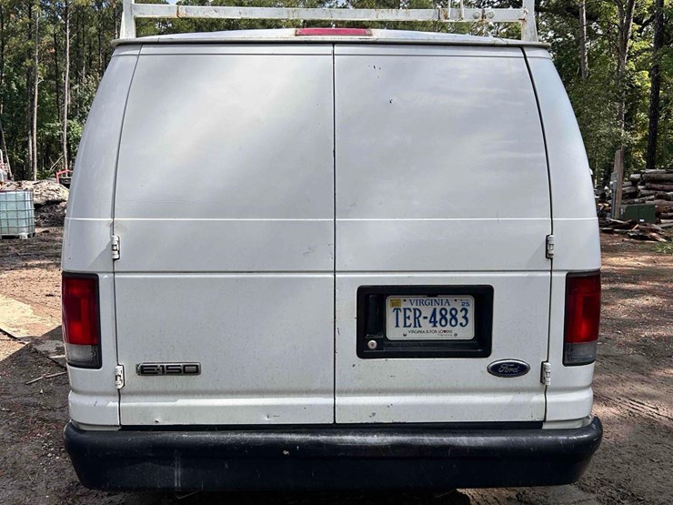 2006-ford-service-van-image-5