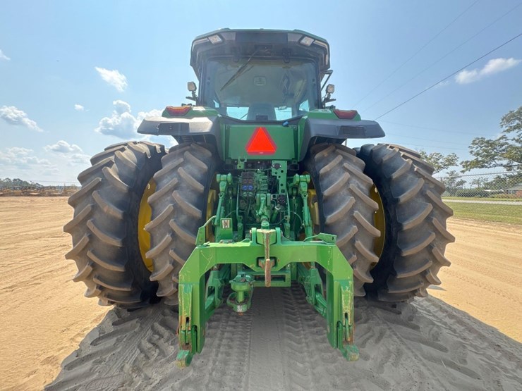 john-deere-8r-310-image-7