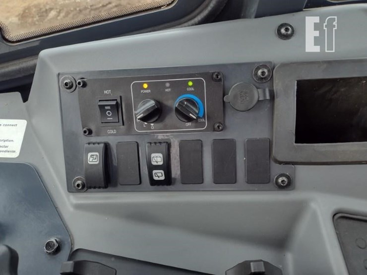 deere-544-image-9
