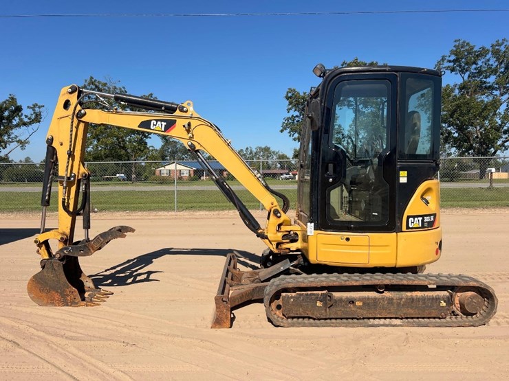 2014-caterpillar-303.5e-cr-image-1