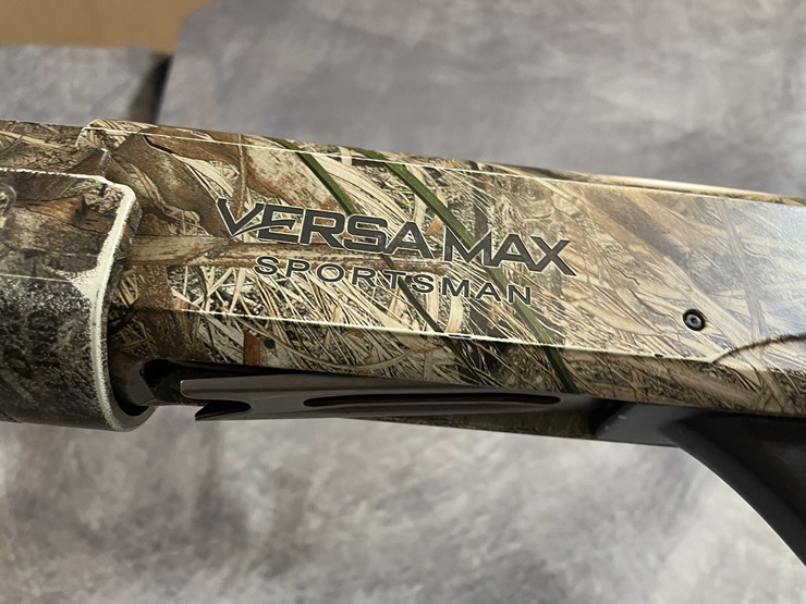 #4826-•-remington-versa-max-12-ga.-semi-auto-shotgun,-sn:-rt92459a-image-25