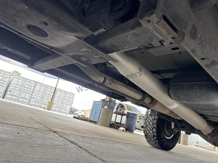 2015-ram-2500-slt-image-38