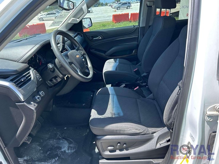 2019-chevrolet-tahoe-image-12