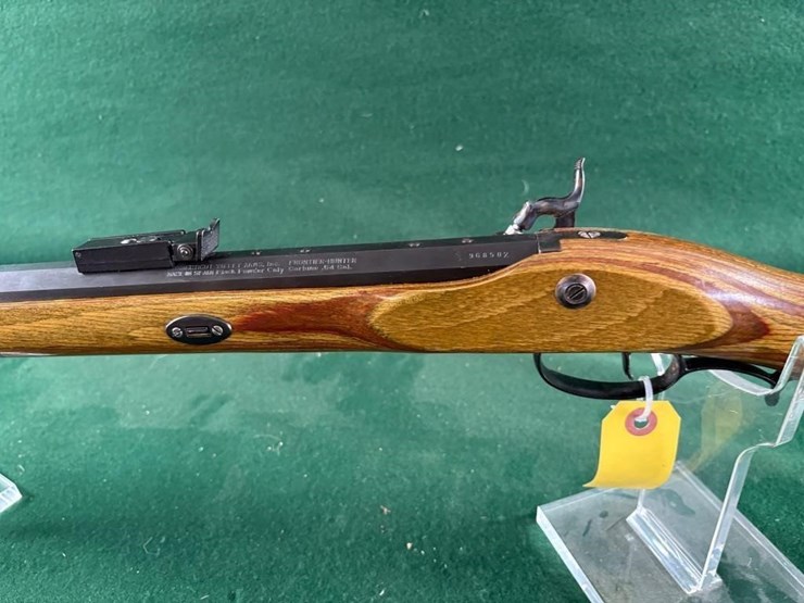 connecticut-valley-arms-54cal-black-powder-rifle-image-8