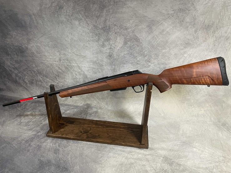 #4879-•-winchester-xpr-300-wsm-bolt-action-rifle,-sn:-pt10016yw357-image-2