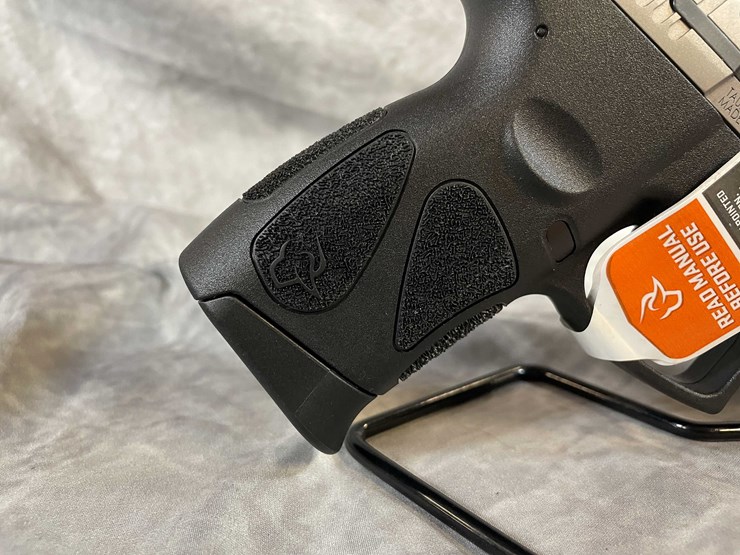 #4778-•-taurus-g2c-compact-40-s&w-pistol,-sn:-agc106105-image-6