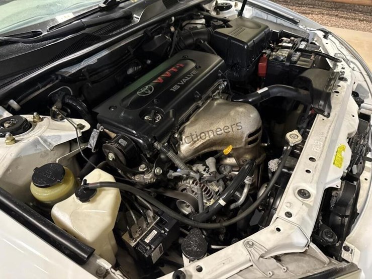 2005-toyota-camry-sdn-image-13