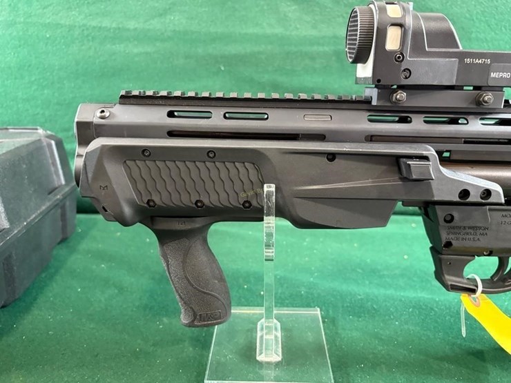smith-&-wesson-m&p-12-pump-shotgun-image-13