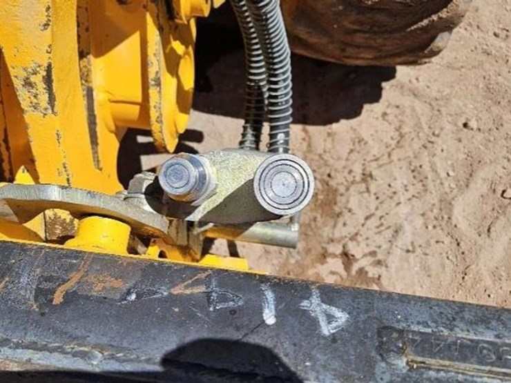 1997-jcb-208s-image-9