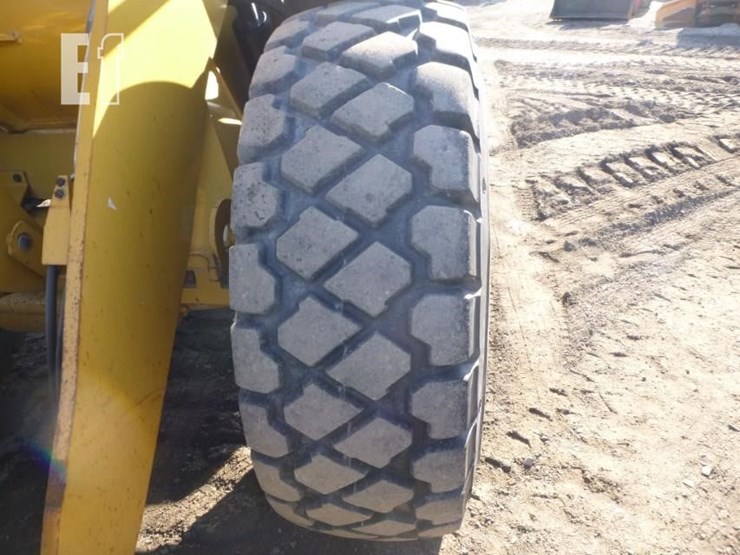 2013-caterpillar-924k-image-22