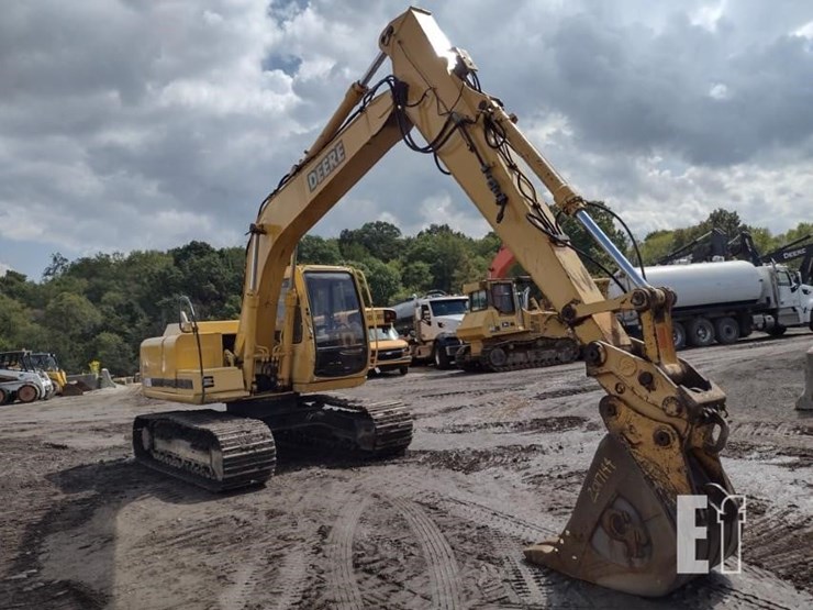 deere-120-image-41