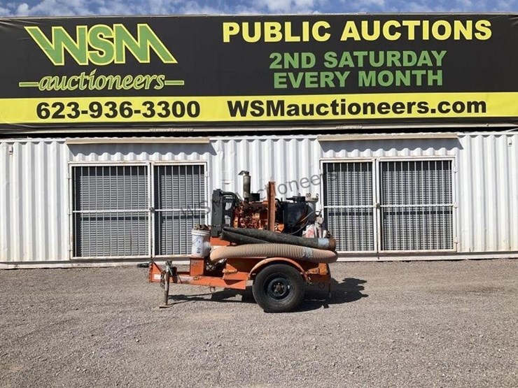 godwin-dri-prime-towable-concrete-pump-image-1