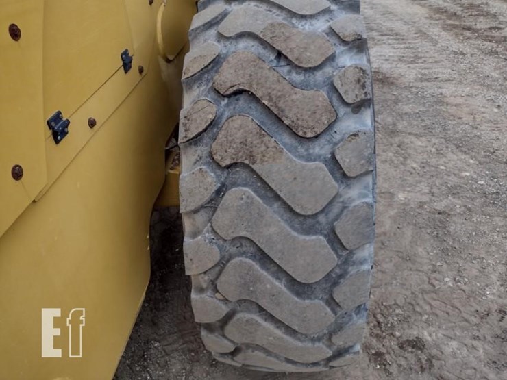 2020-caterpillar-930m-image-22