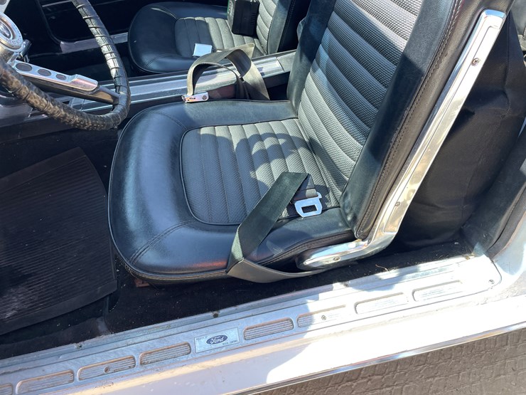 #7017-•-1966-ford-mustang-convertible-(downing,-wi)-(has-wi-title)-image-15