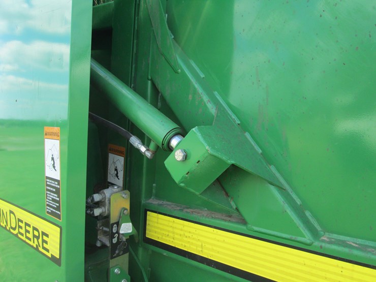 john-deere-458-image-10