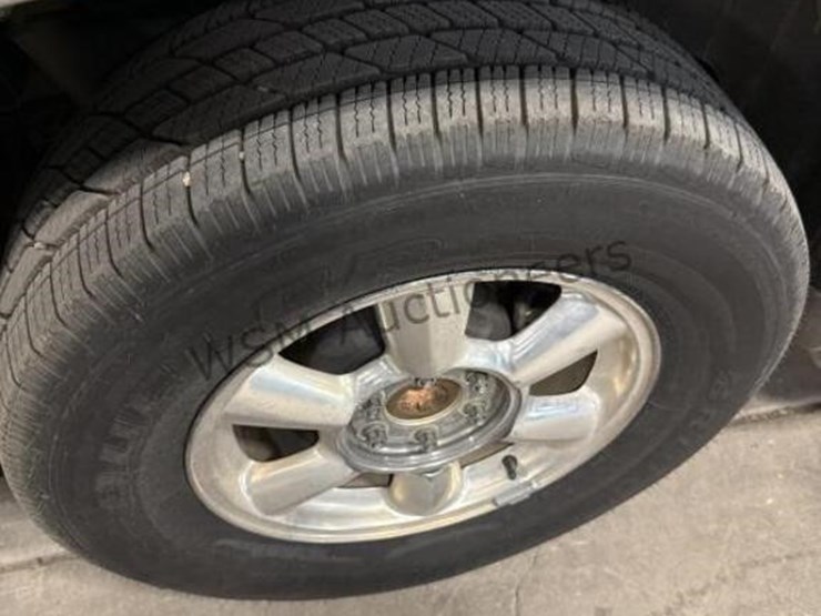 2004-gmc-envoy-sle-image-10