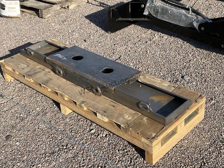 (3)-mounting-plates-for-stand-up-skid-steer-image-2