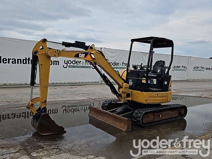 2013-caterpillar-303-image-1