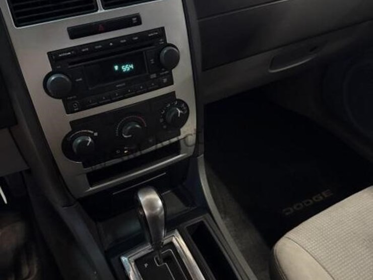 2007-dodge-charger-sdn-image-23