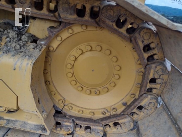 2007-deere-700j-lgp-image-22