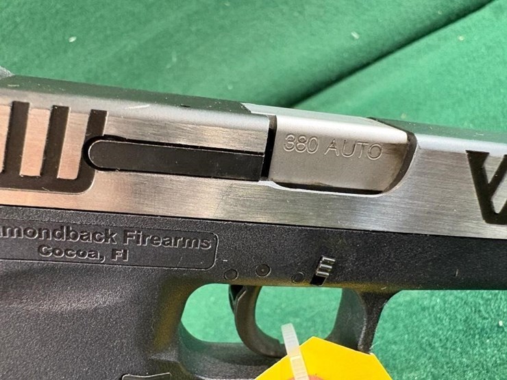 diamondback-db380-380-auto-pistol-image-7