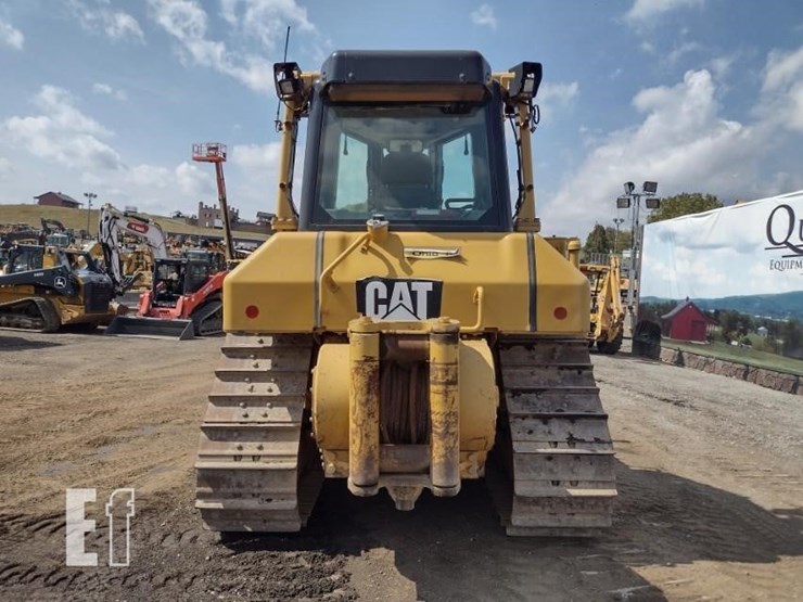 2015-caterpillar-d6n-xl-image-4