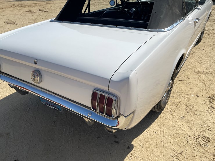 #7017-•-1966-ford-mustang-convertible-(downing,-wi)-(has-wi-title)-image-48