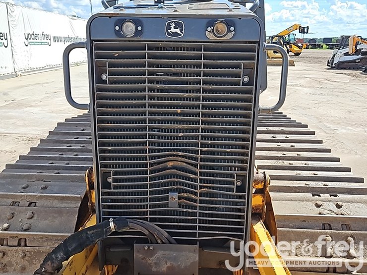 2016-deere-450j-image-25